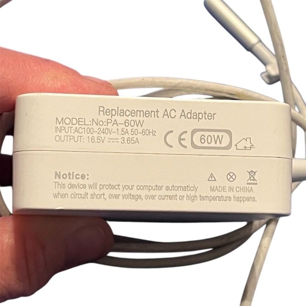 Apple AC Adapter Charger 16.5V 3.65A‎ White for MacBook